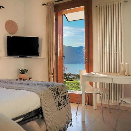 Apartment Grabbia 3b By Design Bellano