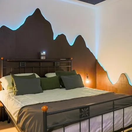 Apartment Grabbia 3b By Design *